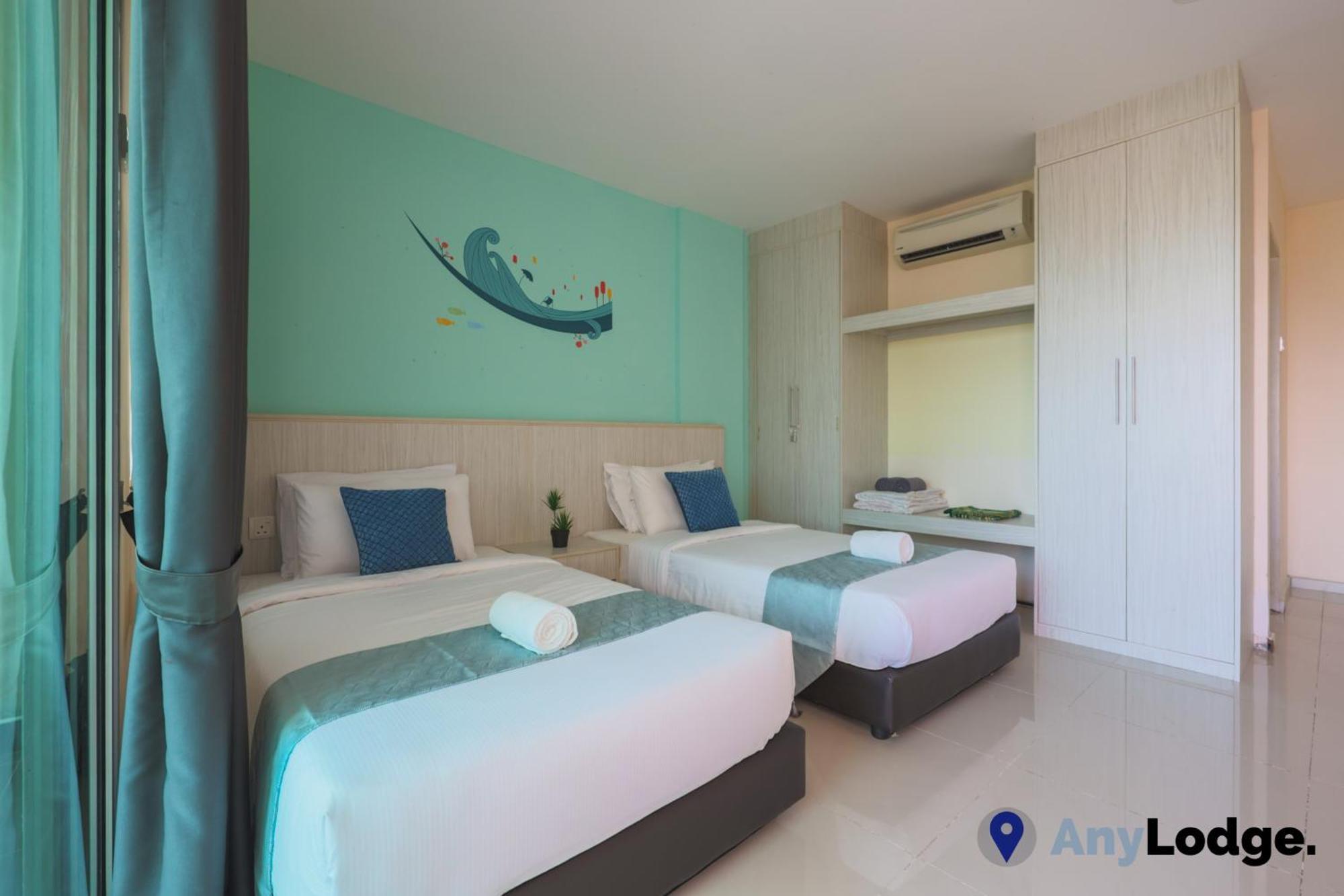 Anylodge Waterfront Marina Island Pangkor Лумут Экстерьер фото