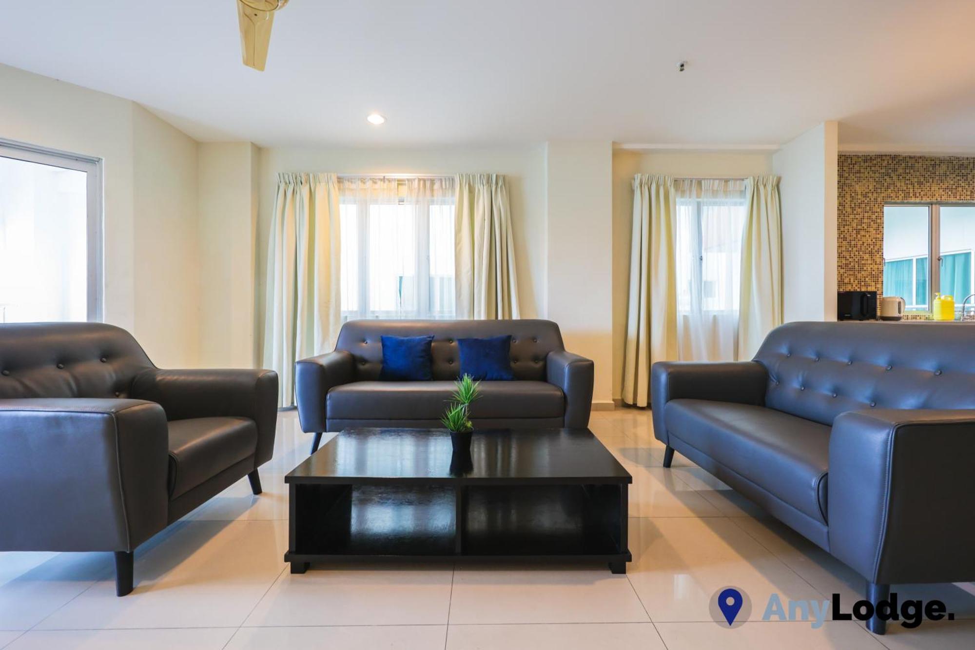 Anylodge Waterfront Marina Island Pangkor Лумут Экстерьер фото