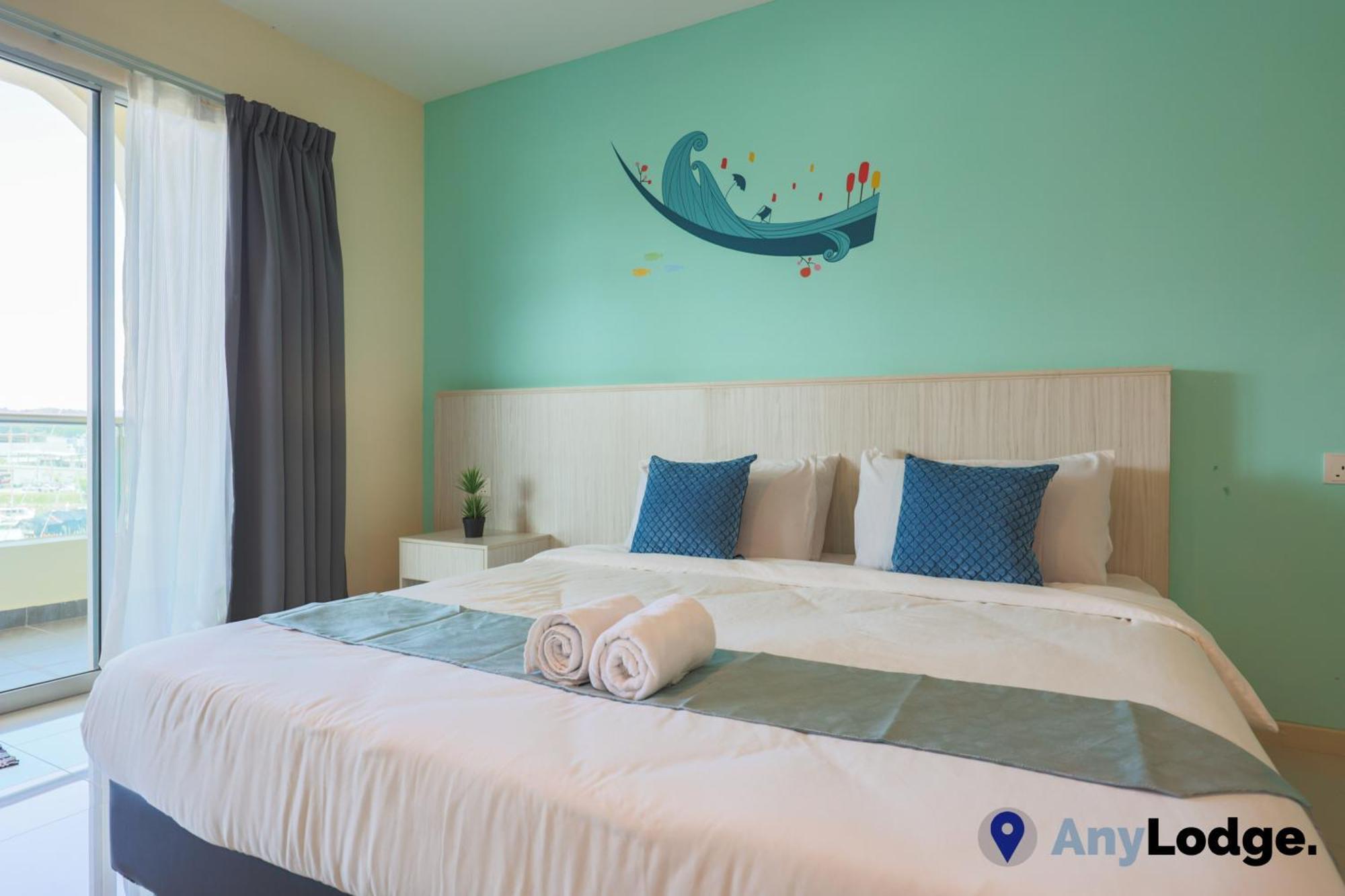 Anylodge Waterfront Marina Island Pangkor Лумут Экстерьер фото