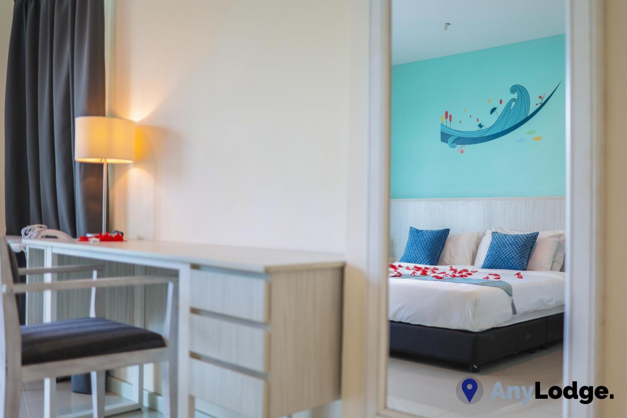 Anylodge Waterfront Marina Island Pangkor Лумут Экстерьер фото