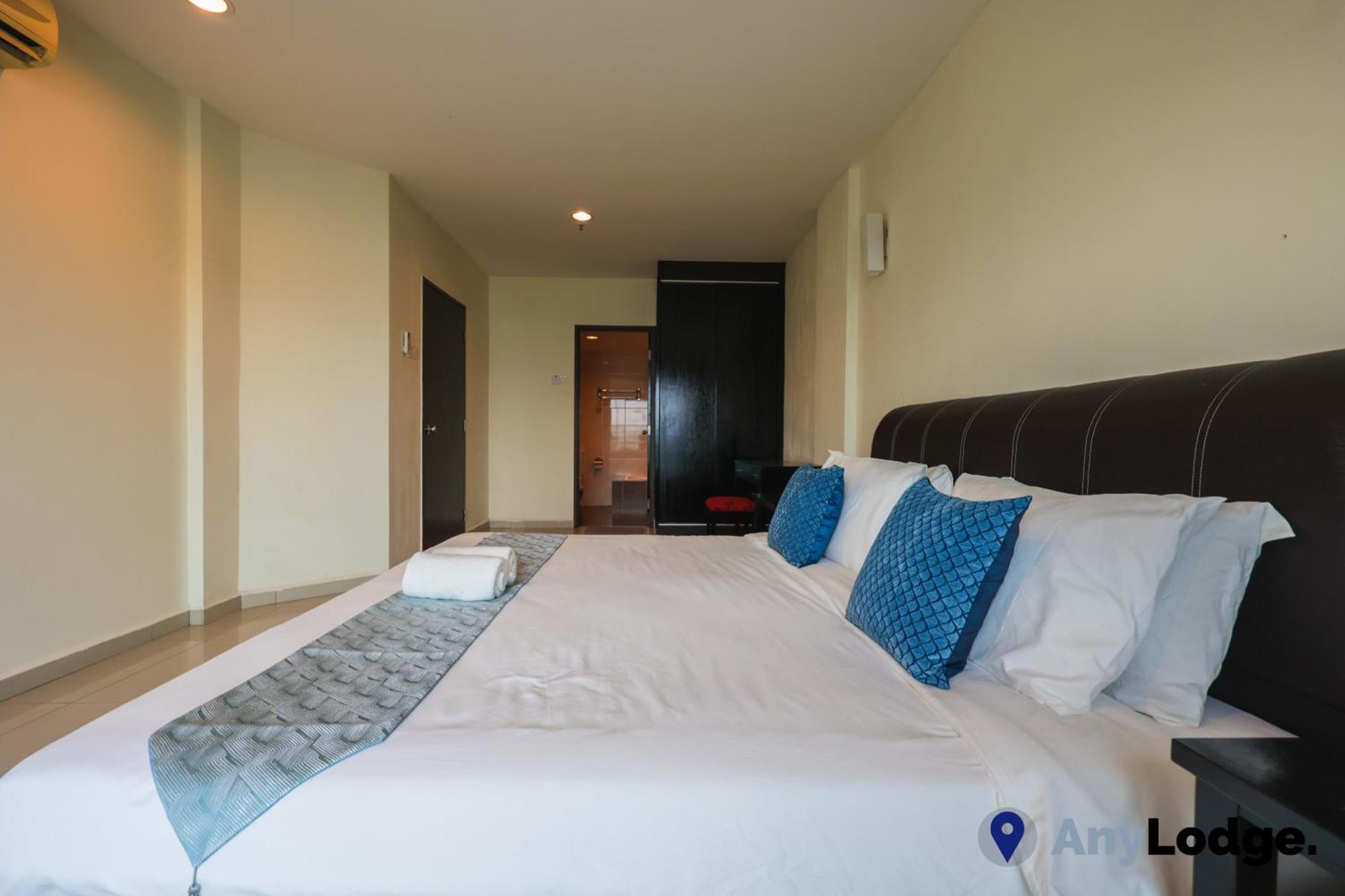 Anylodge Waterfront Marina Island Pangkor Лумут Номер фото